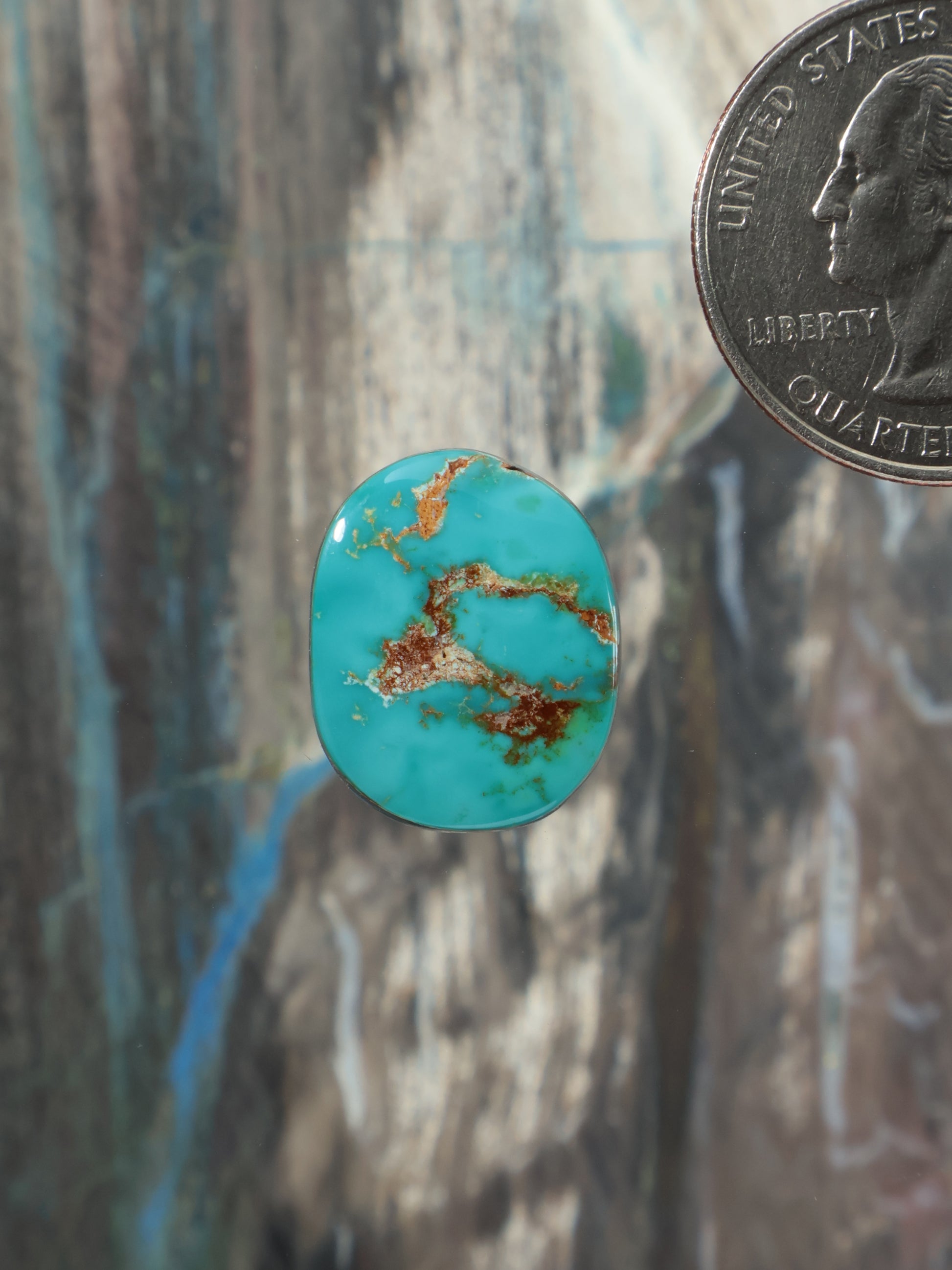 Royston turquoise cabochon, round cabochon with gold matrix veining